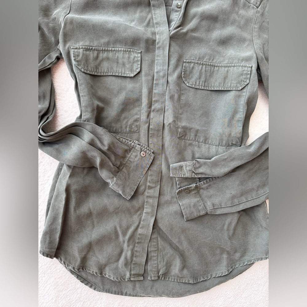 Zara Olive Green Cargo Button-Up Shirt with Skull Buttons - Picture 4 of 5